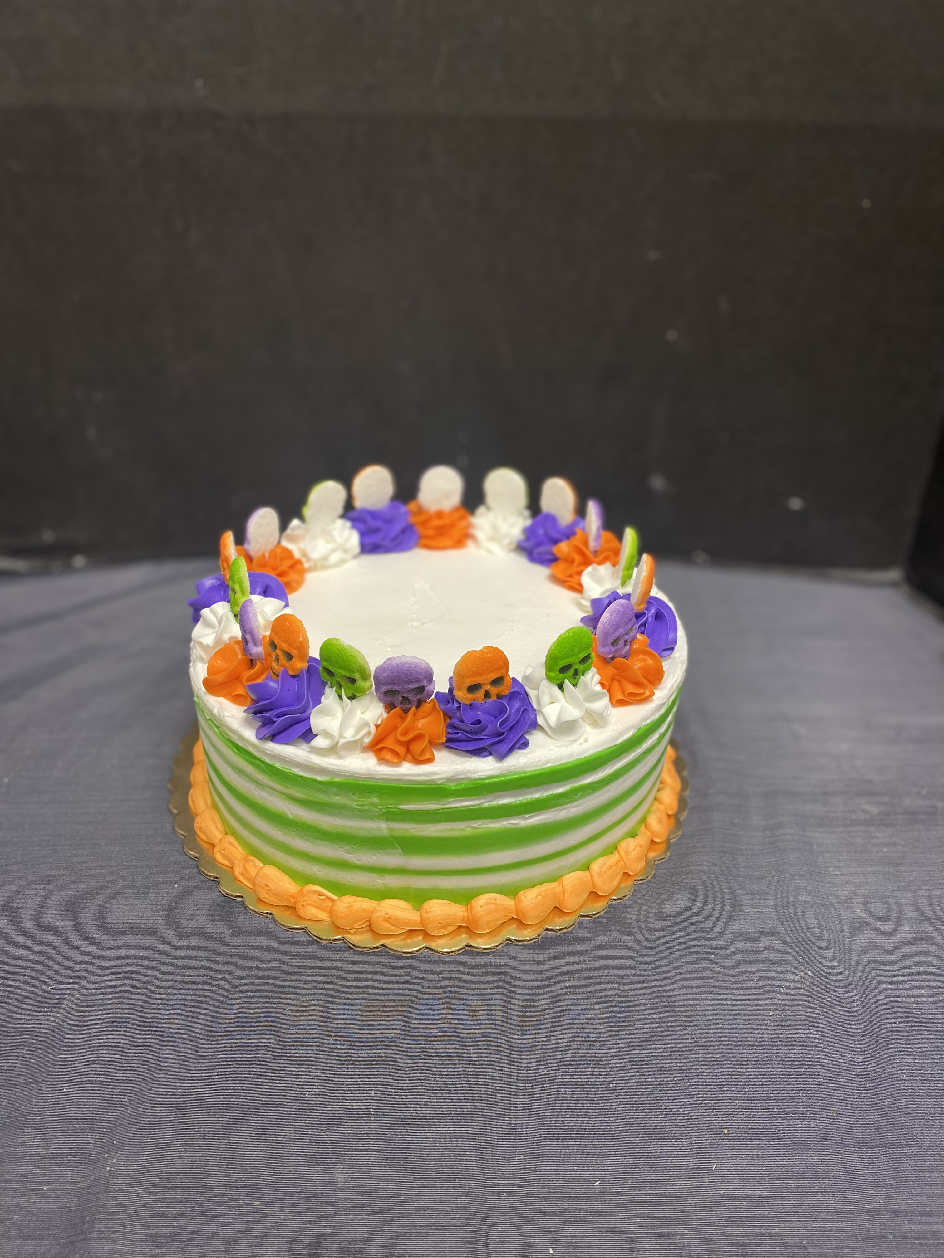 IMG_4837Seasonal Cake Gallery